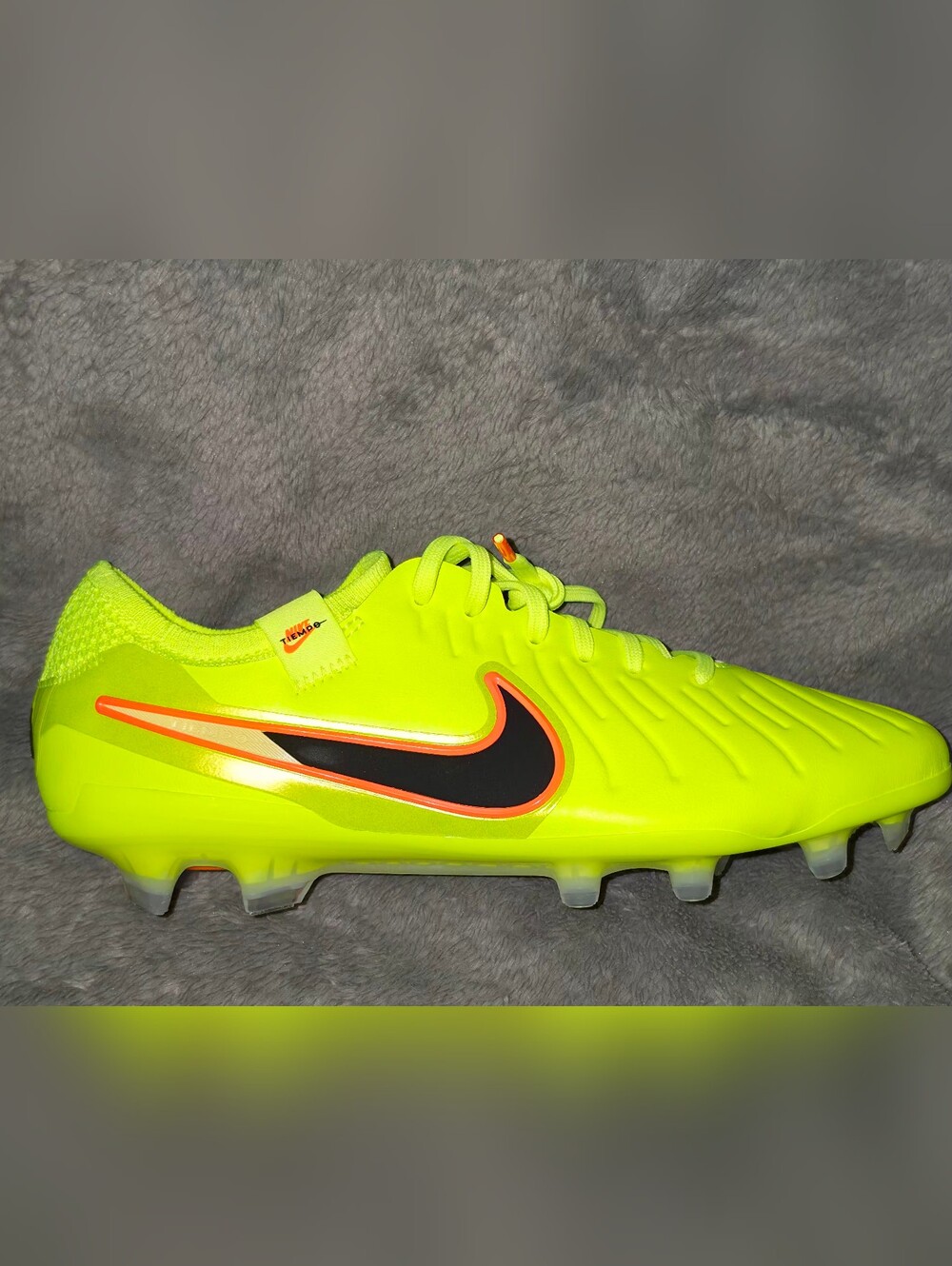 Nike Tiempo Legend 10 Elite FG PLAYER ISSUE ~ Volt Black  IO4455-700 | Mens: 6.5